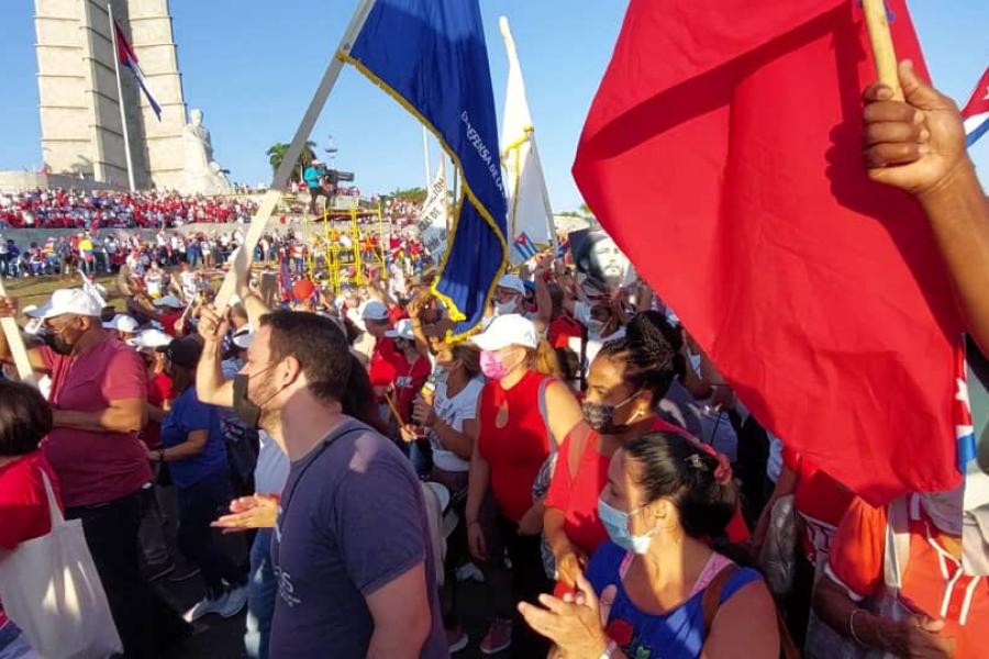 Desfile por el primero de mayo