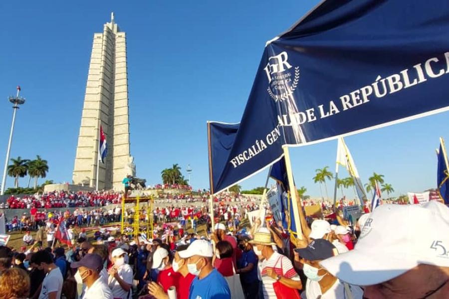 Desfile por el primero de mayo