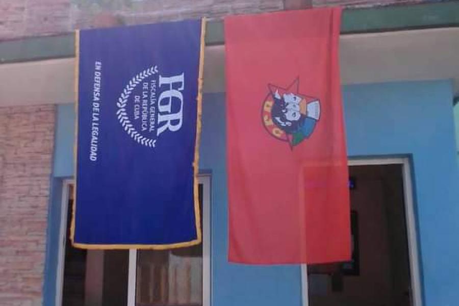 Recorrido de la Bandera de honor de la UJC por Matanzas