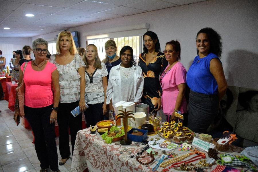 Taller Mujeres Creadoras