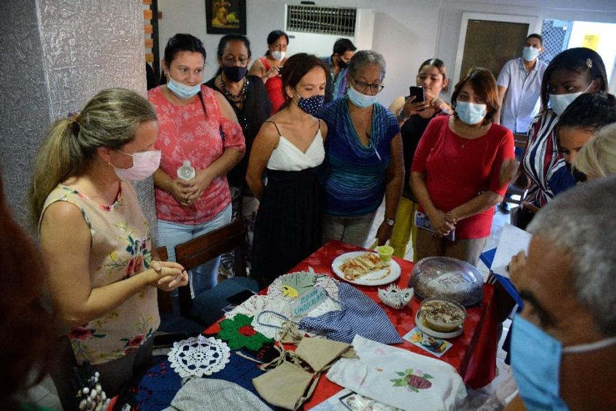Taller Mujeres Creadoras