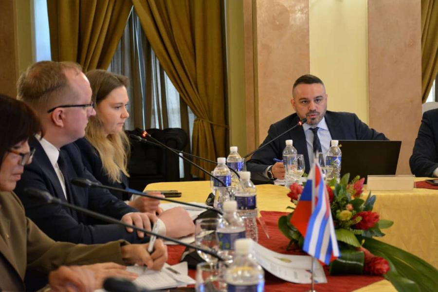 RUSIA-CUBA-5