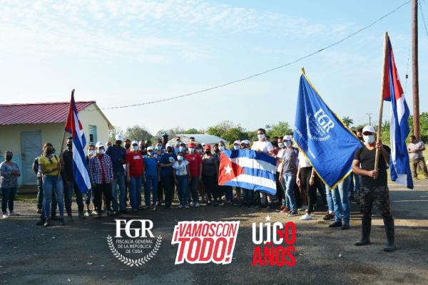  Trabajo voluntario en saludo al 60 aniversario de la UJC 
