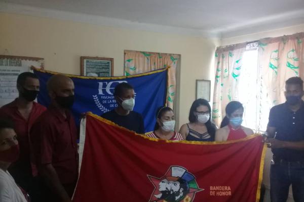 Recorrido de la Bandera UJC por Villa Clara