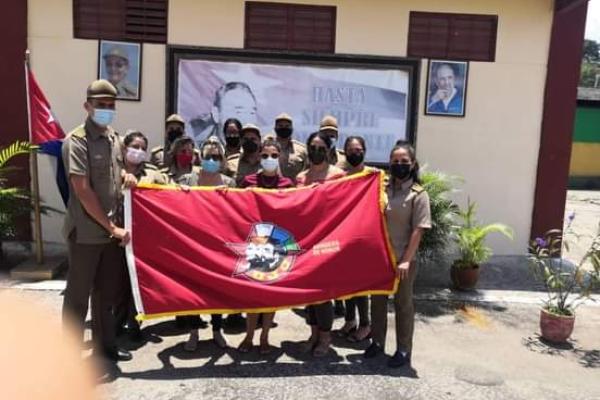 Recorrido de la bandera de la UJC por la Fiscalía de Matanzas