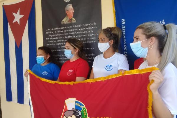 Recorrido de la bandera de honor de la UJC por Pinar del Río