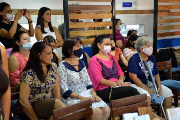 Taller Mujeres Creadoras